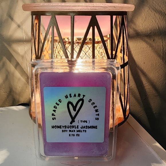 HoneySuckle Jasmine (type) (Handcrafted) - Picture 2 of 3